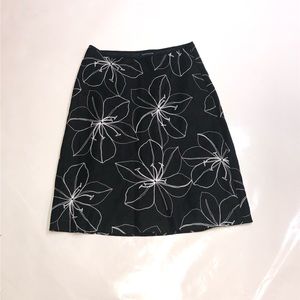 Ann Taylor Skirt Size 2